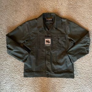 NWT Limited Edition Filson Short Tin Cruiser in “Spruce”